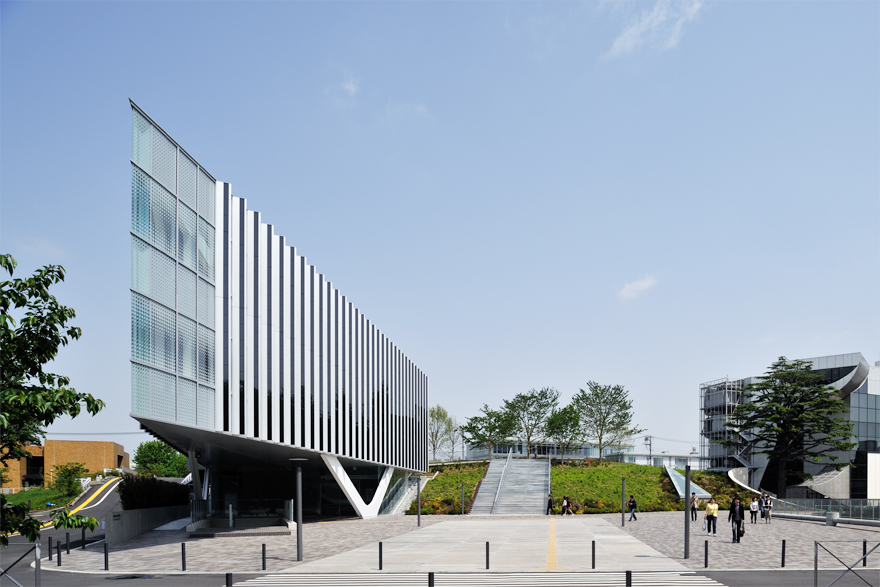 東京工業大学附属図書館　Tokyo Institute of Technology Library