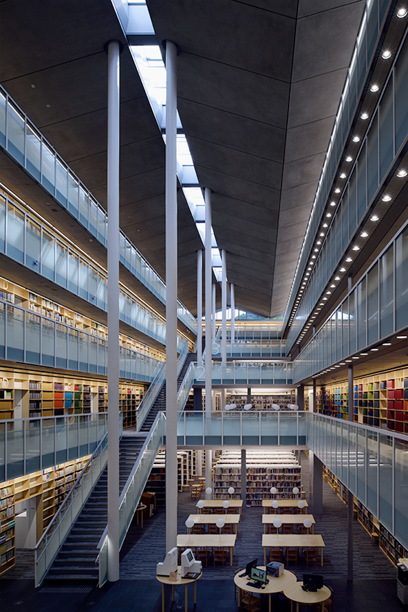 京都女子大学図書館　Main Library of Kyoto Women's University